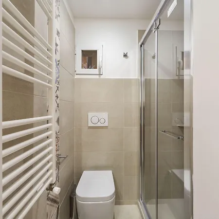 Apartment San Felice Colourful Bologna